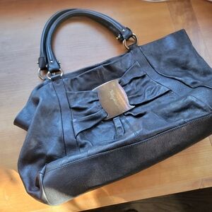 RARE Salvatore Ferragamo Bag in Black Leather - Great Condition!